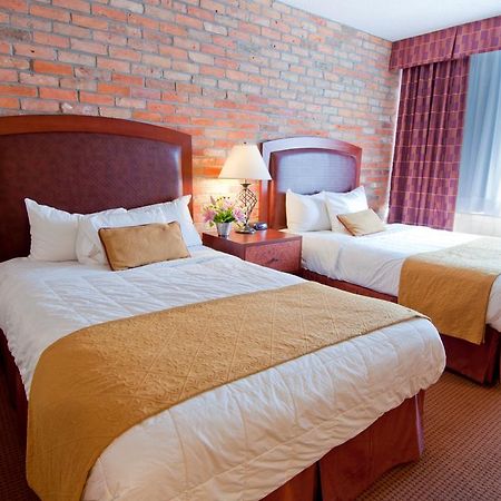 Quality Hotel Downtown-Inn At False Creek Vancouver Ruang foto