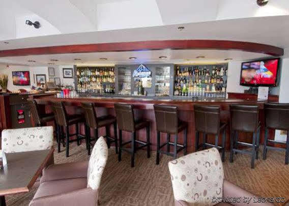 Quality Hotel Downtown-Inn At False Creek Vancouver Bagian luar foto