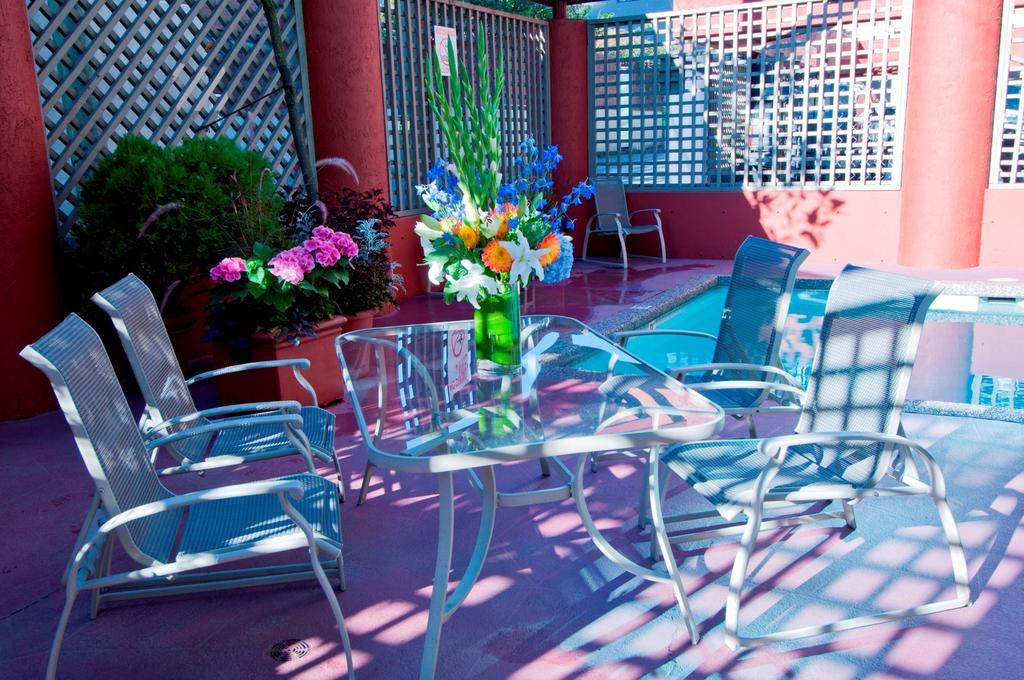 Quality Hotel Downtown-Inn At False Creek Vancouver Fasilitas foto